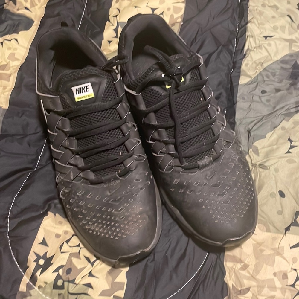 Nike finger trap max